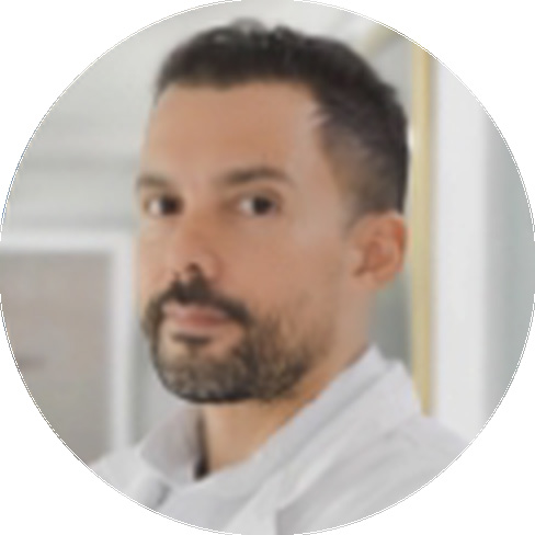 Dr. Luis Aguilar